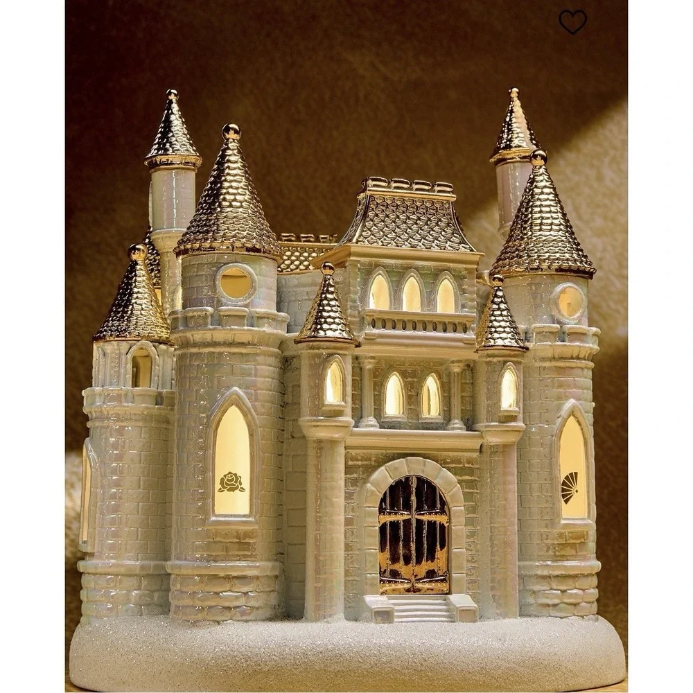 Bath & Body Works X Disney Princess Light Up Castle 3-Wick‎ Candle Holder New
